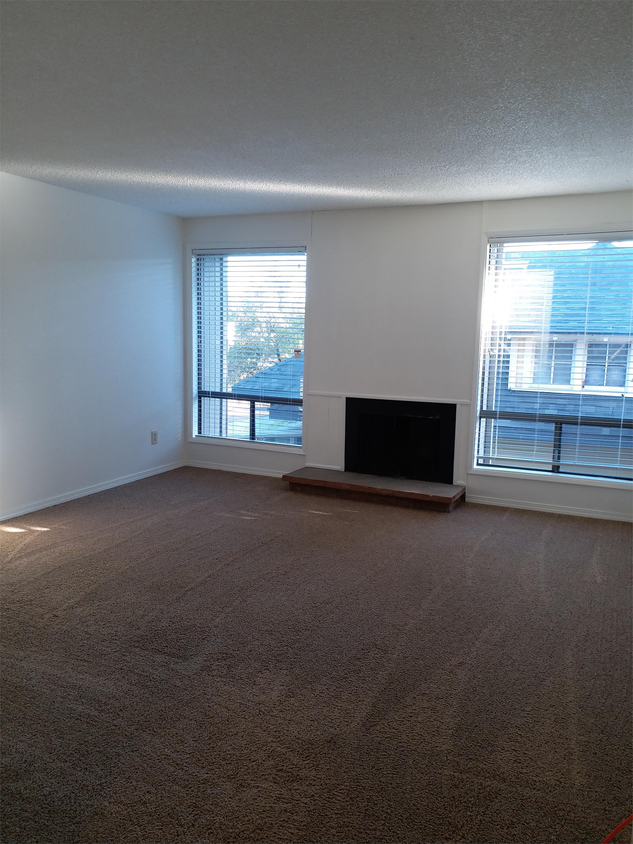 Foto principal - 425 Manzanita St
