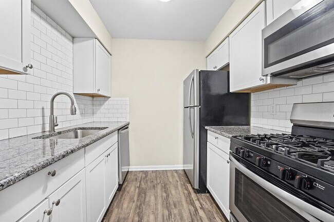 Foto del edificio - 2700 6th St