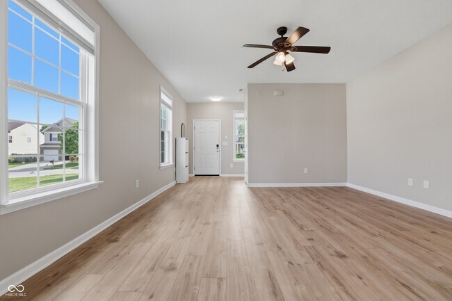 Foto del edificio - 3835 Dusty Sands Rd