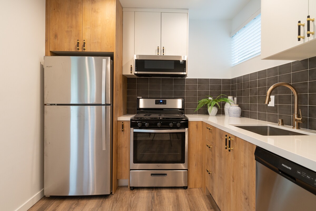 17 3 Bedroom Apartments For Rent In Beachwood Canyon Ca Westside Rentals