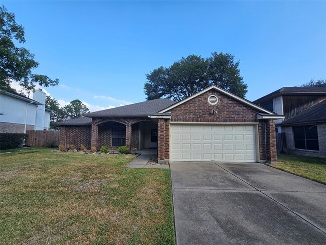 Building Photo - 22522 Round Valley Dr