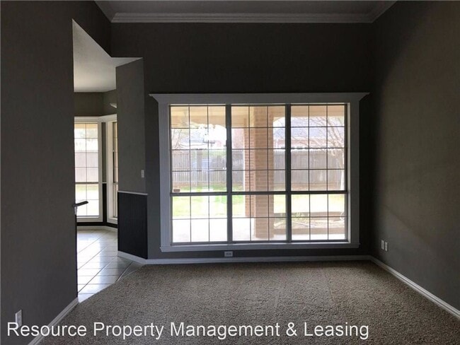 Building Photo - 4 br, 3 bath House - 132 Greenhill Trail S