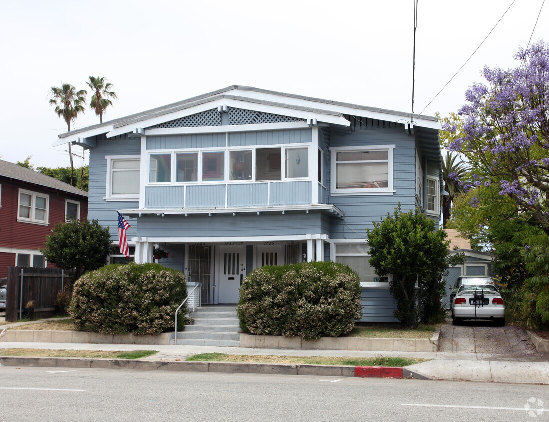 Primary Photo - 1723-1731 E Broadway