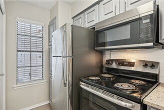 Building Photo - Blakely Apartments