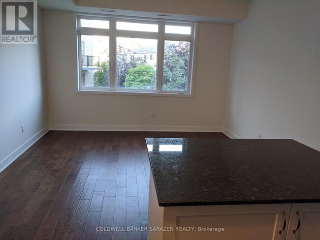 Building Photo - 315 Terravita Private