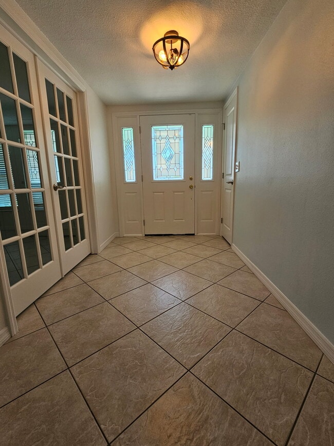 Building Photo - 7313 Hatteras Dr