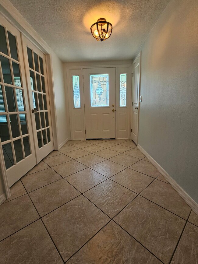 Foto del edificio - 7313 Hatteras Dr