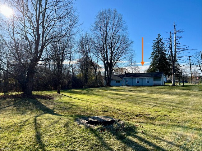 Building Photo - 3 br, 1 bath House - 7111 Rocker Avenue