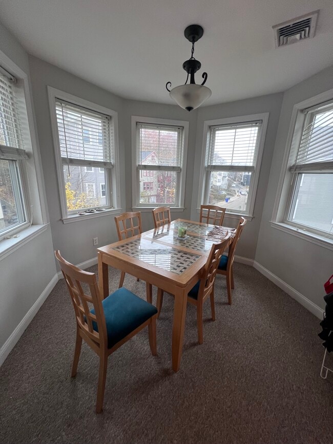 Building Photo - 99 Hillside St