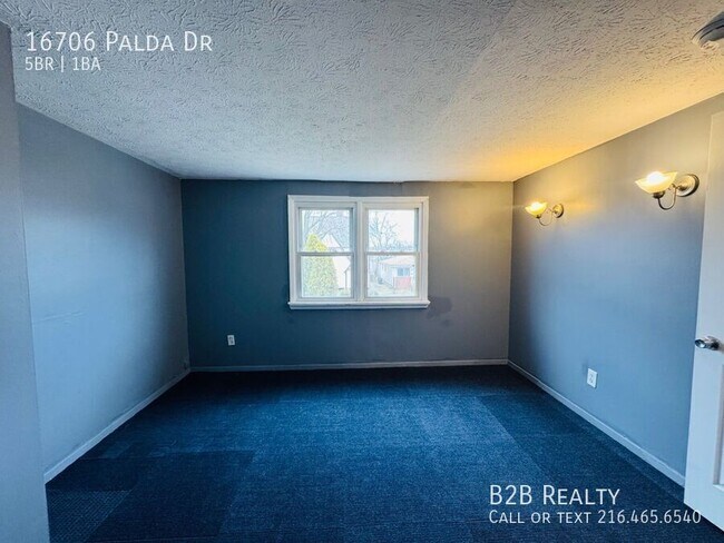 Foto del edificio - 16706 Palda Dr