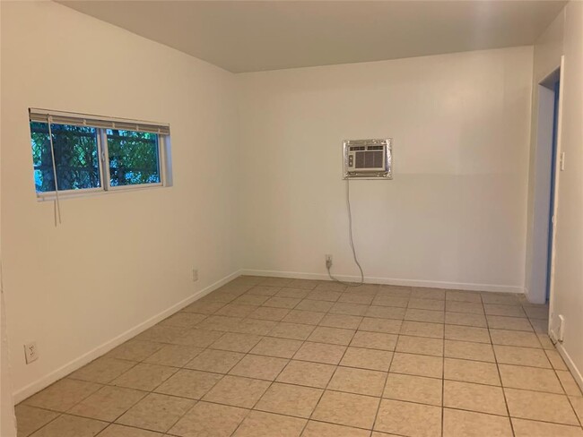 Foto del edificio - 2403 Driscoll St