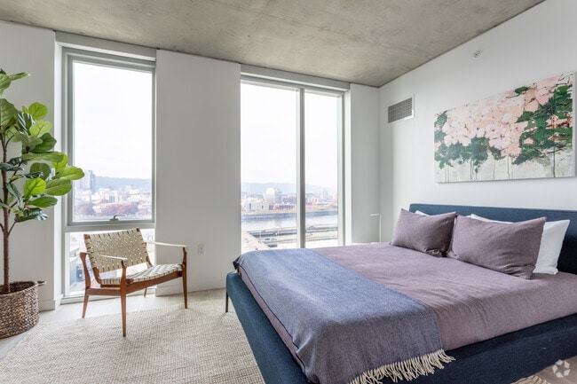 2BR, 2BA - 1,148 SF - 5MLK