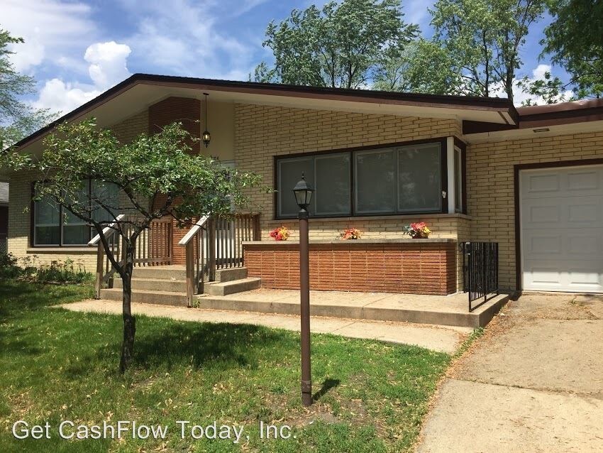 Primary Photo - 4 br, 2.5 bath House - 2356 184th Street