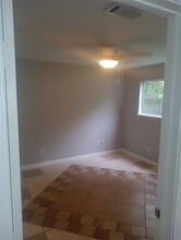 Building Photo - 24571 Cochran Dr