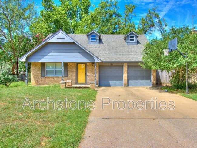 Photo - 2524 Boxwood Avenue House