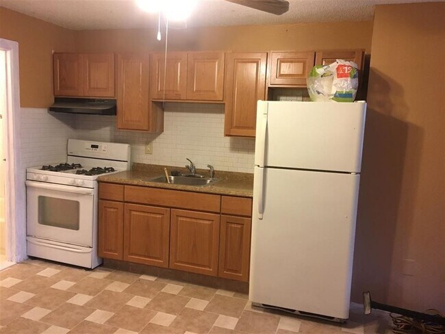 Foto del edificio - 11 Claremont Ave