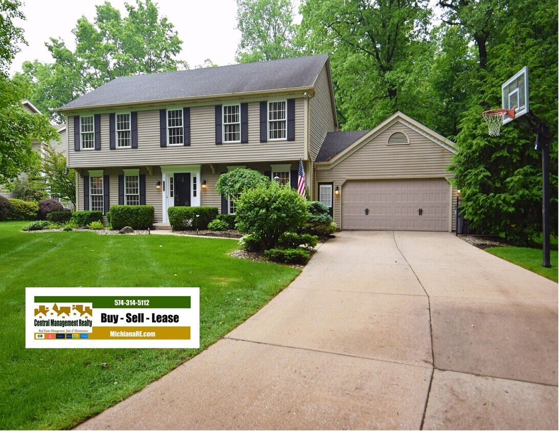Primary Photo - Penn Schools, executive home 4 bedroom 2.5...