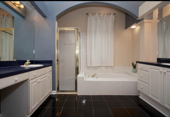 Foto del edificio - 18118 Sweet Jasmine Dr