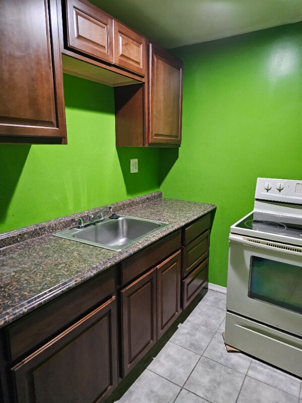 Building Photo - 12215 Quadrille Ln