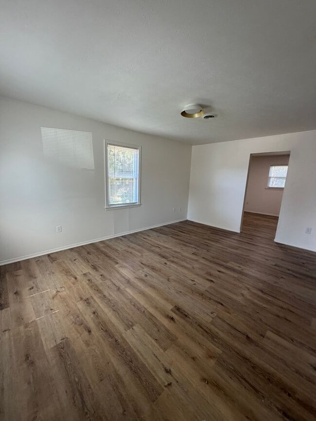 Photo - 316 Eunice Drive Apartment