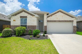 Building Photo - 1210 Scarlet Crk Dr