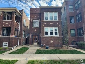 Building Photo - 4859 N Talman Ave