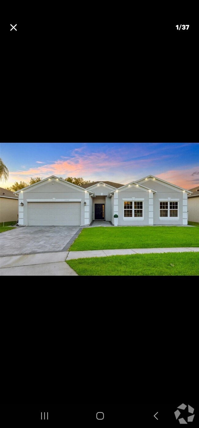 Building Photo - 2707 Scarborough Dr