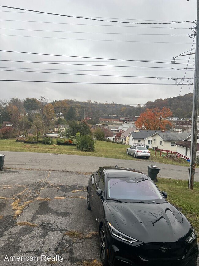 Foto del edificio - 2 br, 1 bath House - 208 hill drive