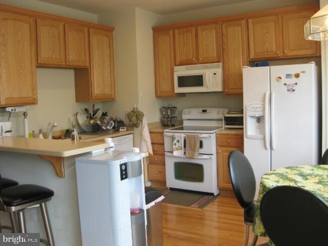 Building Photo - 3926 Bryant Park Cir