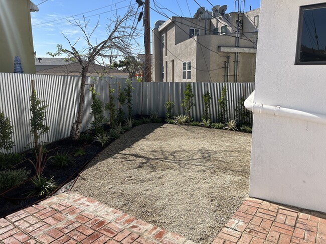 Private Yard - 6934 Kittyhawk Ave