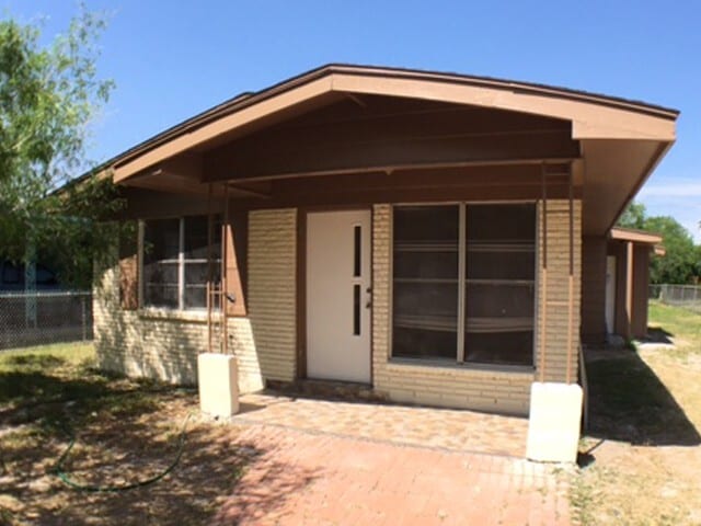 Foto principal - 823 S 17th Ave