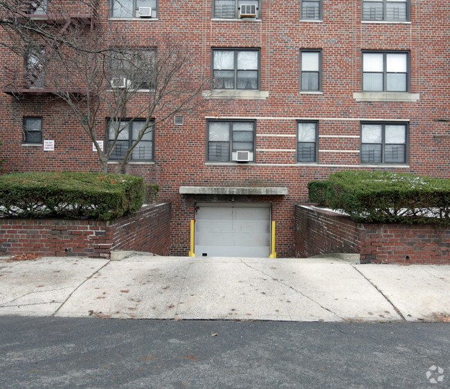 Building Photo - Hartley Park Manor