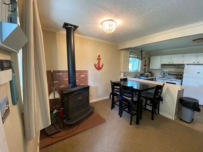 Foto del edificio - Long Beach Peninsula 2 bedroom Home w/ Hot...