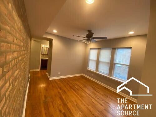 Foto del edificio - 2708 W Arthur Ave