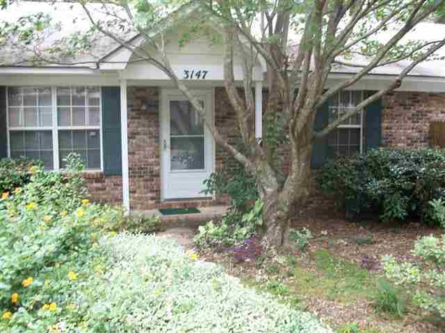 Primary Photo - 3147 Oak Hammock Ct