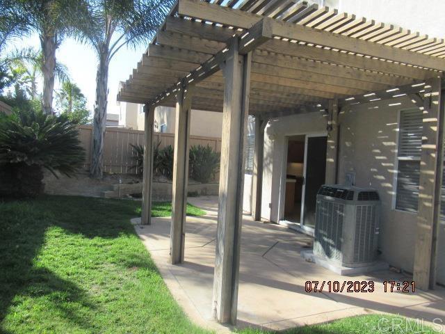 Foto del edificio - 1342 Silver Springs Dr