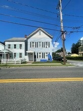 Building Photo - 2581 South Ave