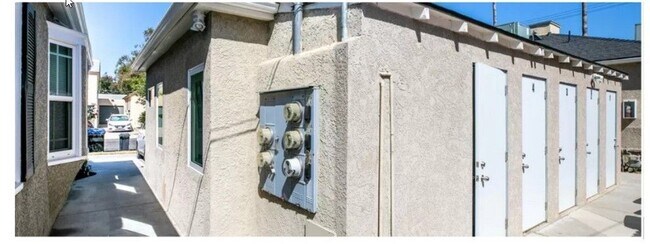 Foto del edificio - 1004 W Clark Ave