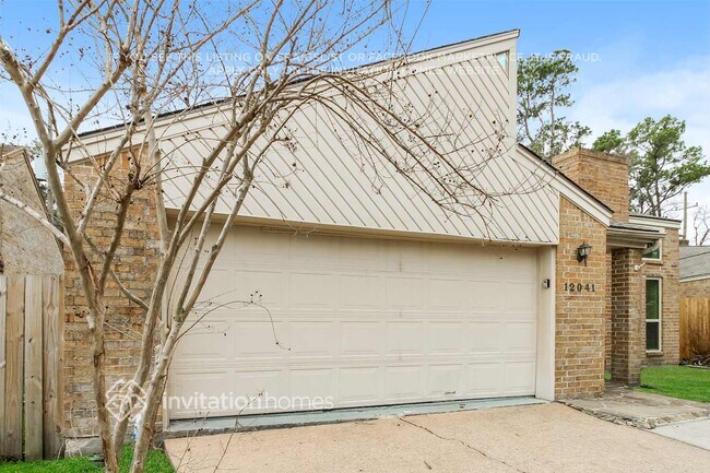 Foto del edificio - 12041 Champion Forest Dr