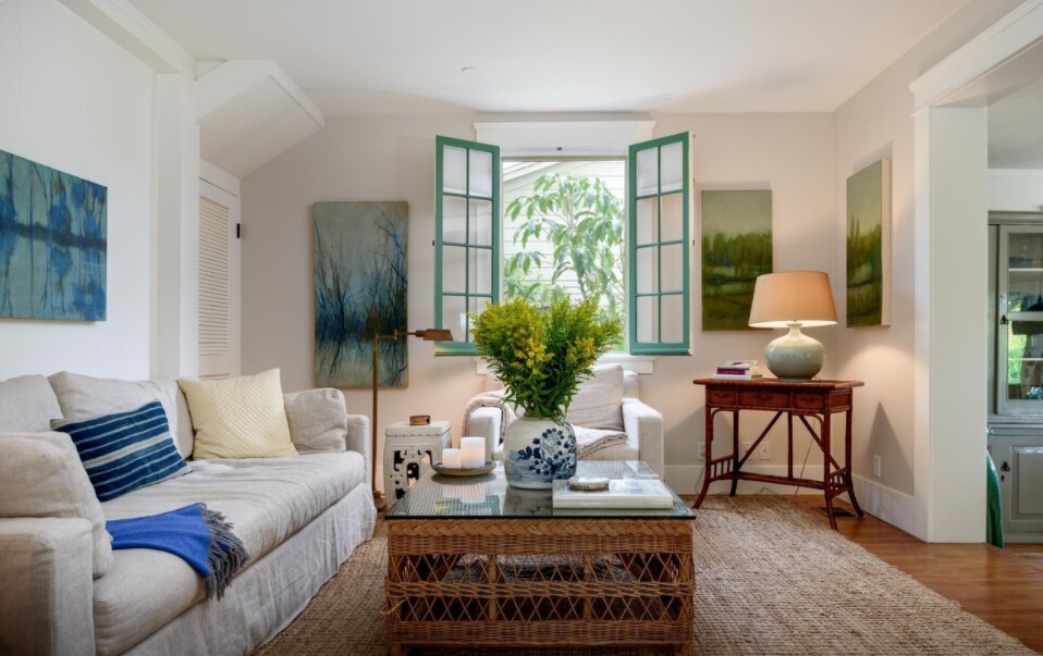 Living Room - 427 E Sola St