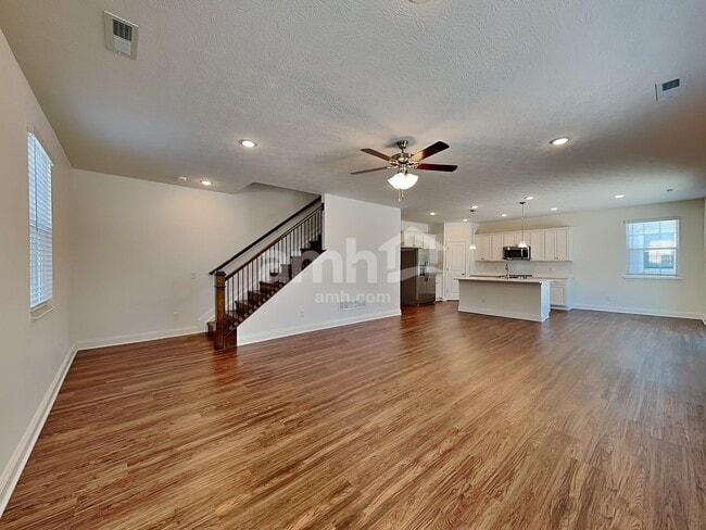 Building Photo - 8316 Northpoint Dr