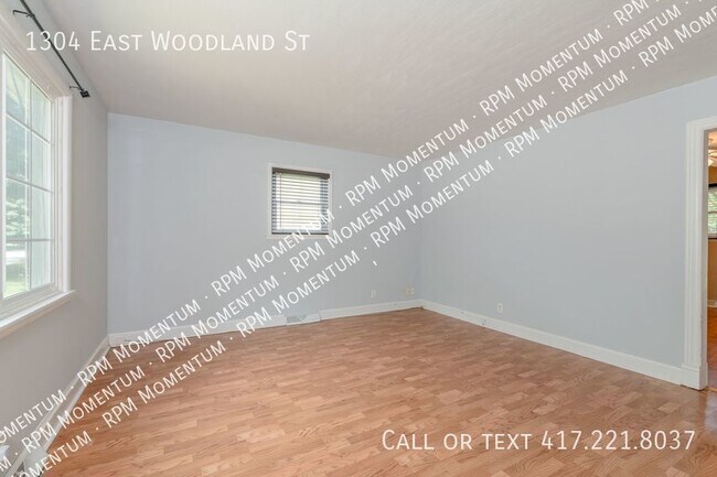 Foto del edificio - 4 Bedroom/2 Bath Near Hospitals and Shopping