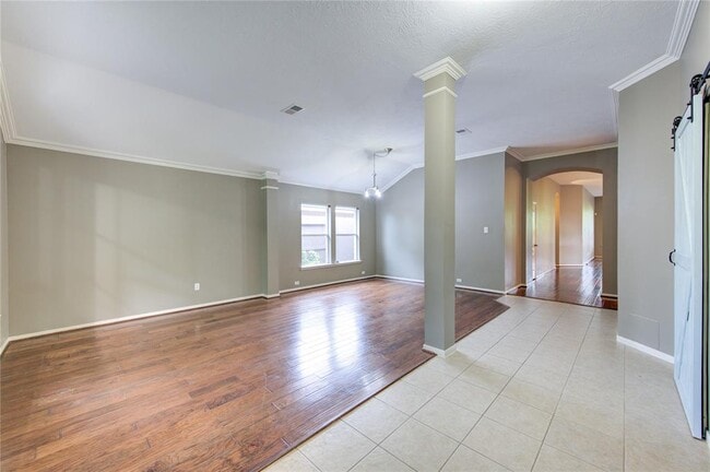 Building Photo - 25030 Emporia Point Ct