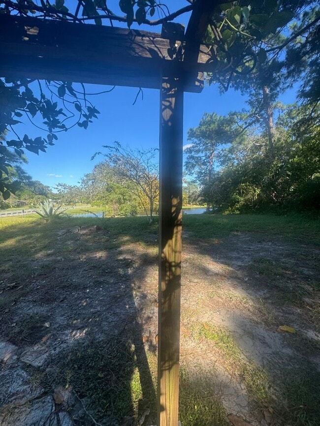 Building Photo - Beautiful Home with a Stunning View in St. Augustine Florida!