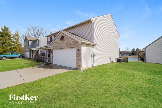 Building Photo - 7241 Graymont Dr