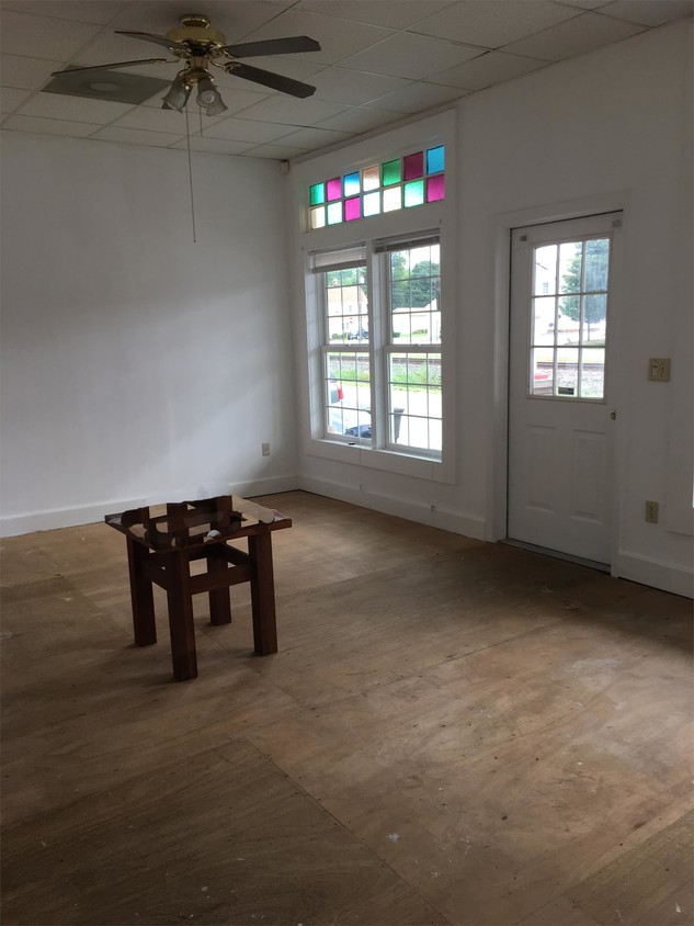 Foto principal - 588 Railroad Ave