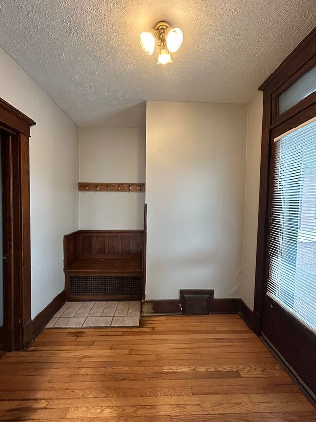 Building Photo - 2419 Poppleton Ave