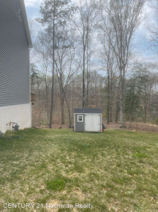 Foto del edificio - 6 br, 4 bath House - 7150 Cress Court