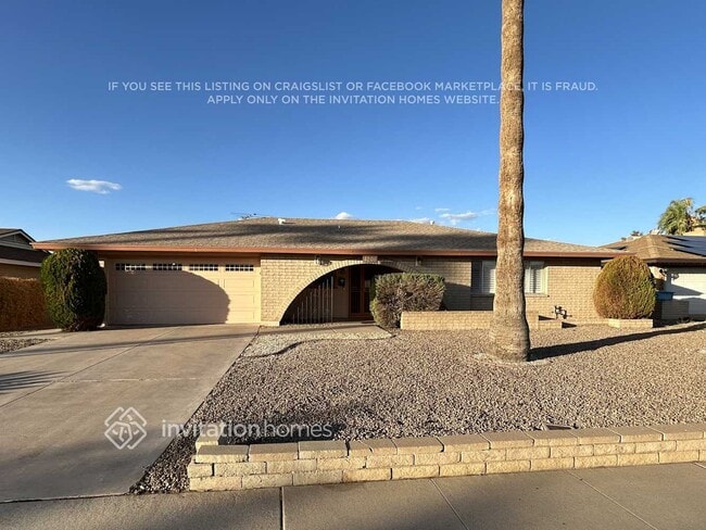 Building Photo - 4206 W Carol Ave