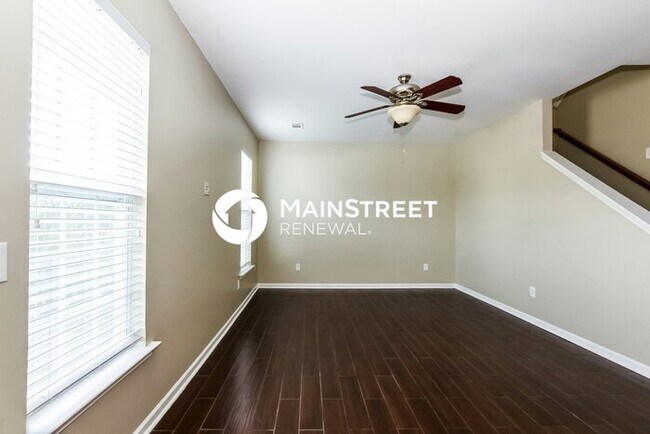Foto del edificio - 3 Bedroom Pet-Friendly Home in Charlotte, NC with Main Street Renewal